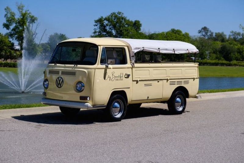 1968 Volkswagen Bus for sale in Riverhead, New York (ID-127538)