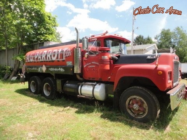 1969 Mack R700 for sale in Pennsylvania (ID-37663)