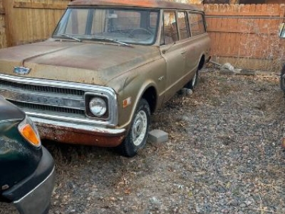 1969 Chevrolet Suburban for sale in Michigan