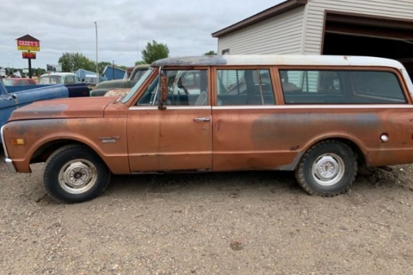 1970 Chevrolet Suburban for sale