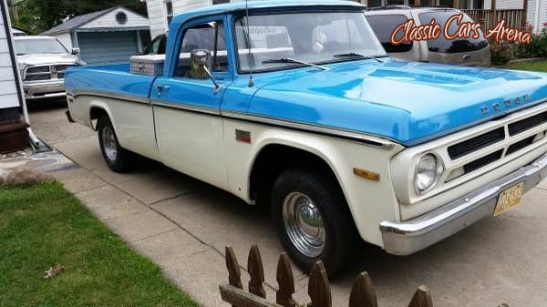 1970 Dodge D100 for sale in Michigan (ID-8044) 1970 Dodge D100 for sale in Michigan (ID-8044)