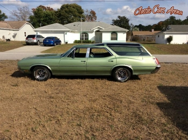 1970 Oldsmobile Vista Cruiser for sale in Michigan (ID-33031) 1970 Oldsmobile Vista Cruiser for sale in Michigan (ID-33031)