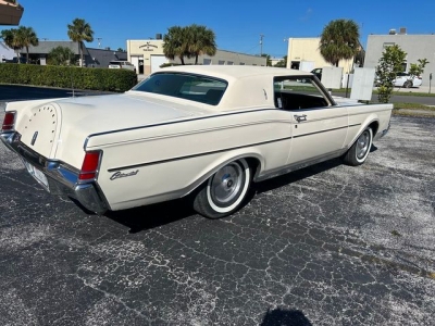 1970 Lincoln Continental for sale