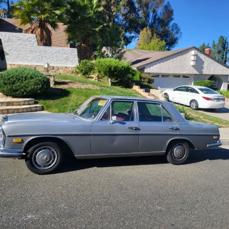 1970 Mercedes-Benz 280 for sale in Michigan (ID-108484) 1970 Mercedes-Benz 280 for sale in Michigan (ID-108484)