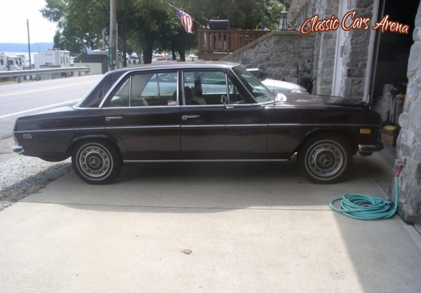 1971 Mercedes-Benz 220 for sale in York, Pennsylvania (ID-1188) 1971 Mercedes-Benz 220 for sale in York, Pennsylvania (ID-1188)