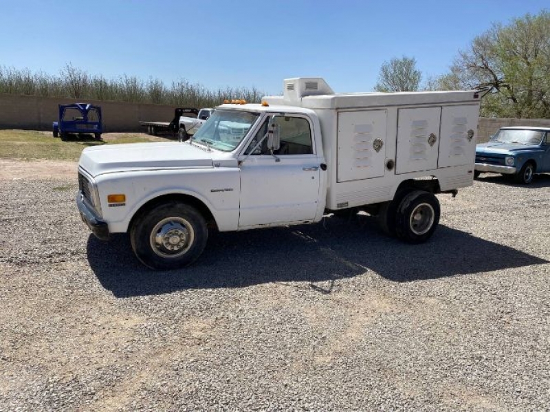 1971 Chevrolet C30 for sale in Michigan (ID-101080) 1971 Chevrolet C30 for sale in Michigan (ID-101080)