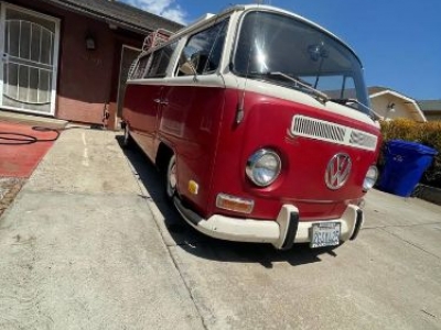 1971 Volkswagen Camper Bus for sale
