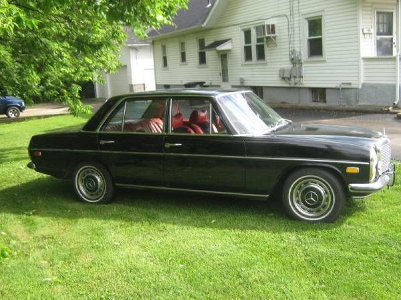 1972 Mercedes Benz 220 for sale in Michigan (ID-80633)