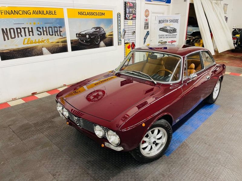 1972 Alfa Romeo 2000 for sale in Mundelein, Illinois (ID-111757) 1972 Alfa Romeo 2000 for sale in Mundelein, Illinois (ID-111757)