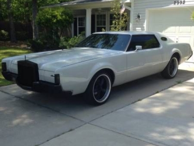 1972 Lincoln Continental for sale