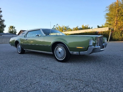 1972 Lincoln Continental for sale