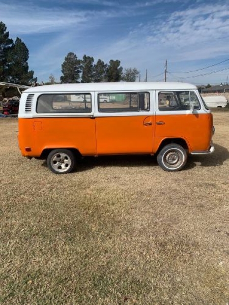 1972 Volkswagen Bus for sale in Michigan (ID-109225)