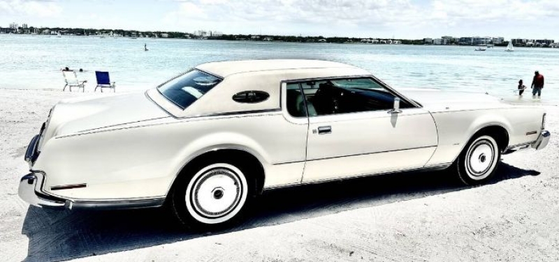 1973 Lincoln Continental for sale in Michigan (ID-122475) 1973 Lincoln Continental for sale in Michigan (ID-122475)