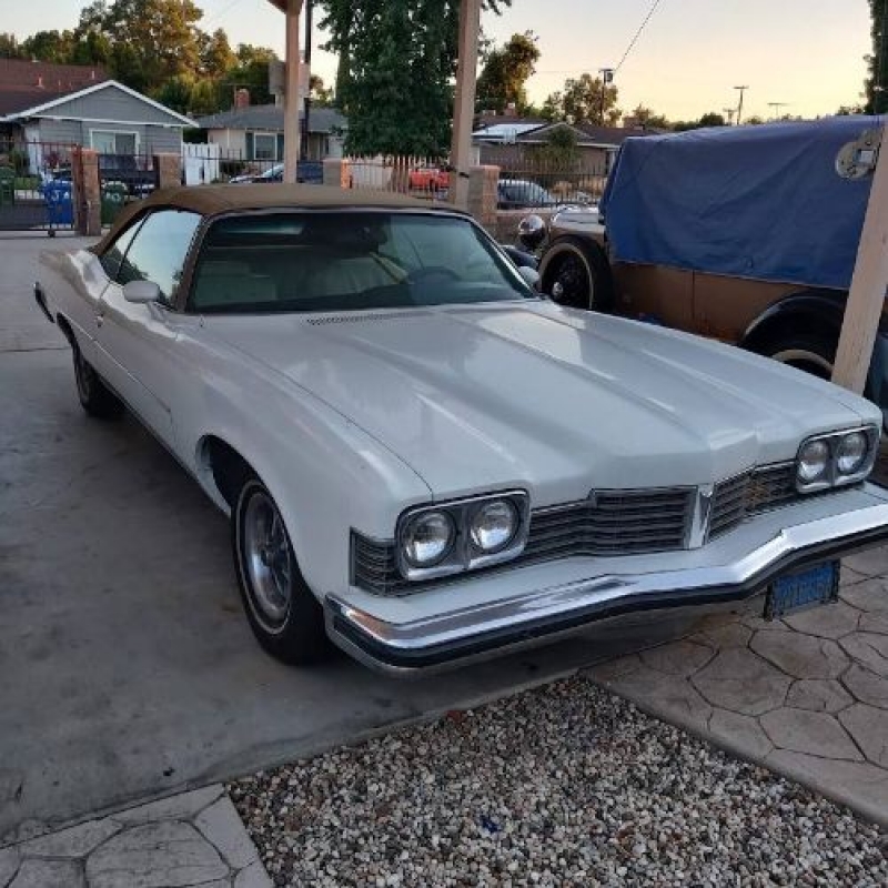 1973 Pontiac Grand Ville for sale in Michigan (ID-118982) 1973 Pontiac Grand Ville for sale in Michigan (ID-118982)