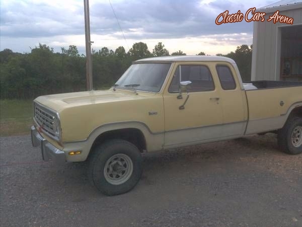 1974 Dodge Power Wagon for sale in Michigan (ID-30001) 1974 Dodge Power Wagon for sale in Michigan (ID-30001)