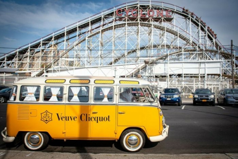 1974 Volkswagen Bus for sale in Wisconsin (ID-81370)