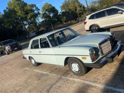 1974 Mercedes-Benz 240D for sale