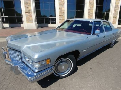 1975 Cadillac Fleetwood for sale