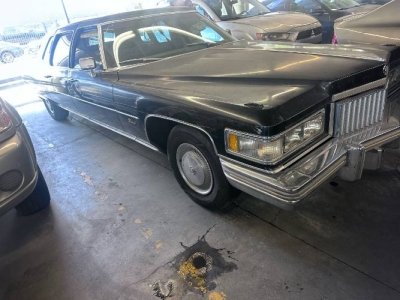 1975 Cadillac Fleetwood for sale
