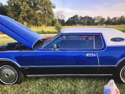 1975 Lincoln Continental for sale