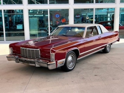 1975 Lincoln Continental for sale