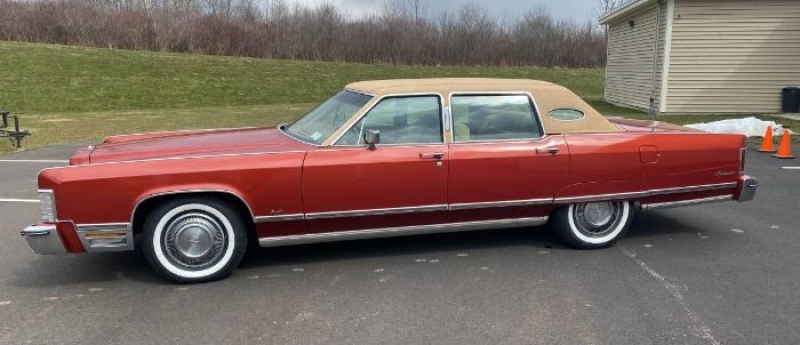 1975 Lincoln Continental for sale in Michigan (ID-133833) 1975 Lincoln Continental for sale in Michigan (ID-133833)