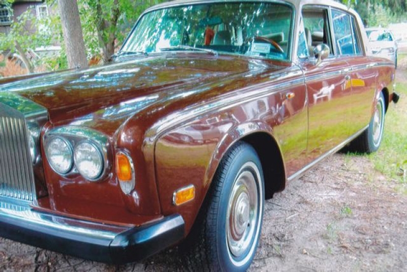 1975 Rolls-Royce Silver Cloud for sale in Michigan (ID-123781) 1975 Rolls-Royce Silver Cloud for sale in Michigan (ID-123781)