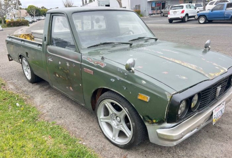 1975 Toyota Hilux for sale in Michigan (ID-139783) 1975 Toyota Hilux for sale in Michigan (ID-139783)