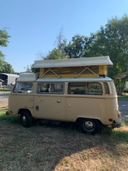 1975 Volkswagen Bus for sale in Michigan (ID-122082)