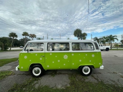 1975 Volkswagen Bus for sale