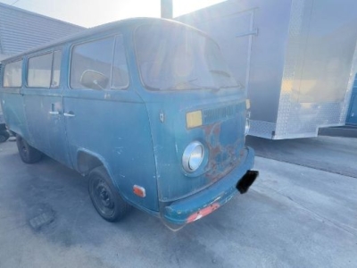 1975 Volkswagen Bus for sale