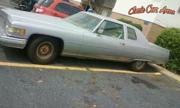 1976 Cadillac Coupe deVille for sale in Michigan (ID-7695) 1976 Cadillac Coupe deVille for sale in Michigan (ID-7695)