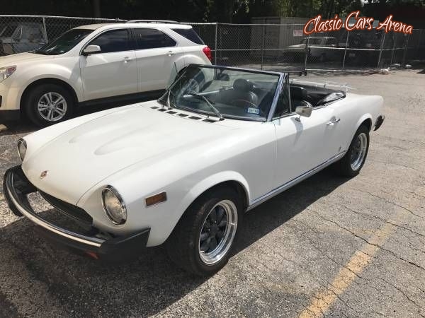 1976 Fiat 124 Spider for sale in Michigan (ID-31507) 1976 Fiat 124 Spider for sale in Michigan (ID-31507)