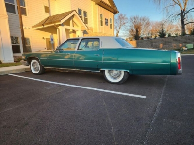 1976 Cadillac Fleetwood for sale