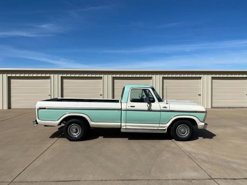 1976 Ford F150 for sale in Michigan (ID-113932) 1976 Ford F150 for sale in Michigan (ID-113932)