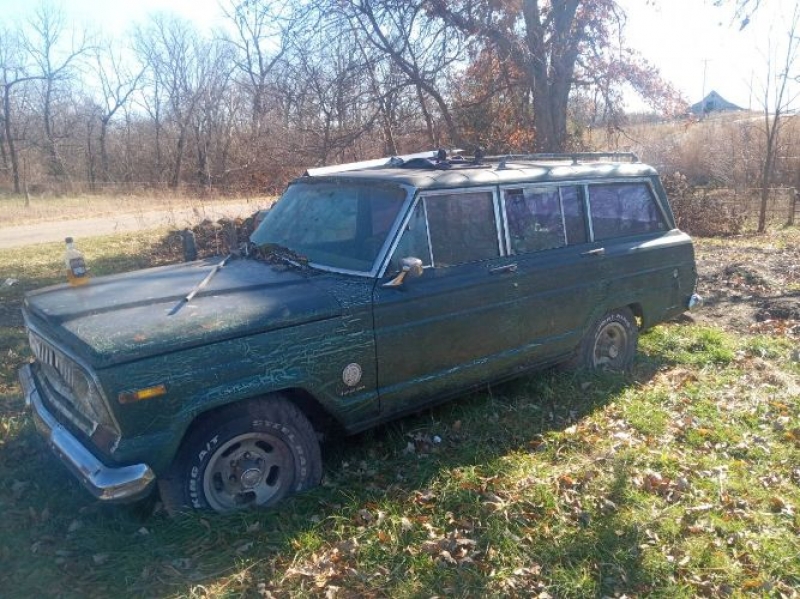 1976 Jeep Chief for sale in Michigan (ID-123179) 1976 Jeep Chief for sale in Michigan (ID-123179)