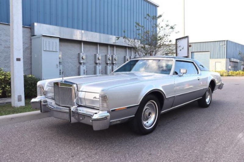 1976 Lincoln Continental for sale in Michigan (ID-109365)