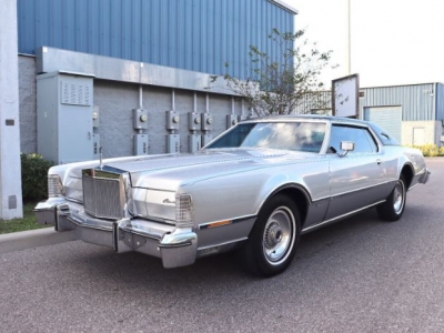 1976 Lincoln Continental for sale