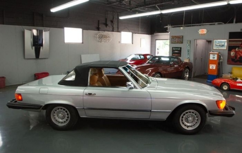 1976 Mercedes-Benz 450 SL for sale in Michigan (ID-102053) 1976 Mercedes-Benz 450 SL for sale in Michigan (ID-102053)