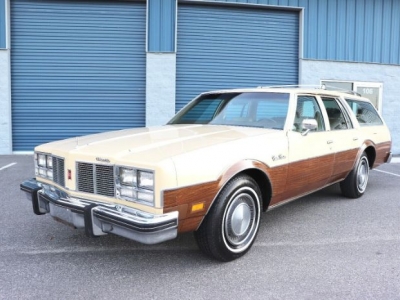 1977 Oldsmobile Custom Cruiser for sale