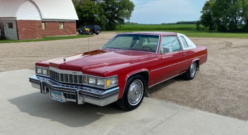 1977 Cadillac Coupe DeVille for sale in Michigan (ID-131895) 1977 Cadillac Coupe DeVille for sale in Michigan (ID-131895)