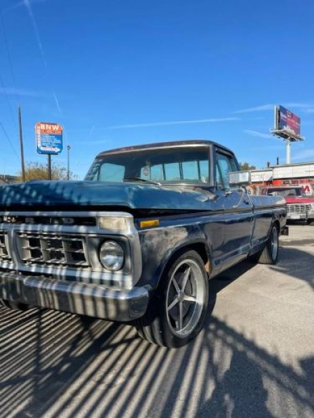 1977 Ford Custom for sale in Michigan (ID-137529) 1977 Ford Custom for sale in Michigan (ID-137529)