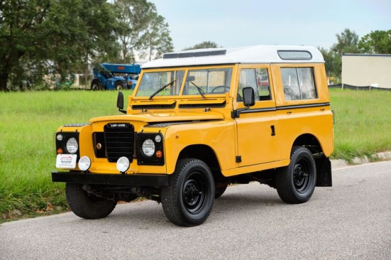 1977 Land Rover Santana for sale in Riverhead, New York (ID-108210) 1977 Land Rover Santana for sale in Riverhead, New York (ID-108210)