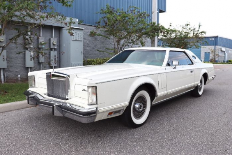 1977 Lincoln Continental for sale in Michigan (ID-121393)