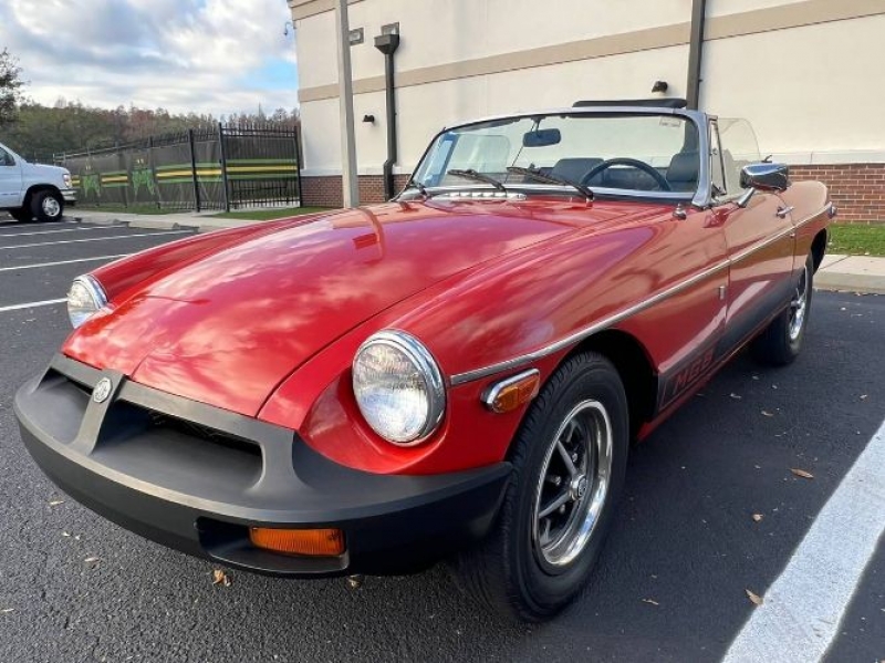 1977 MG MGB for sale in Michigan (ID-111631) 1977 MG MGB for sale in Michigan (ID-111631)
