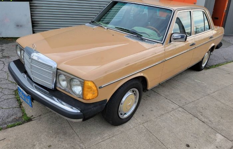 1978 Mercedes-Benz 300D for sale in Michigan (ID-112209)