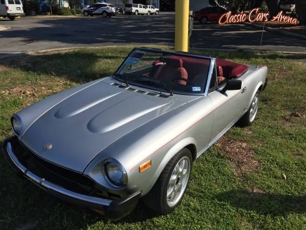 1979 Fiat Spider for sale in Michigan (ID-31492) 1979 Fiat Spider for sale in Michigan (ID-31492)