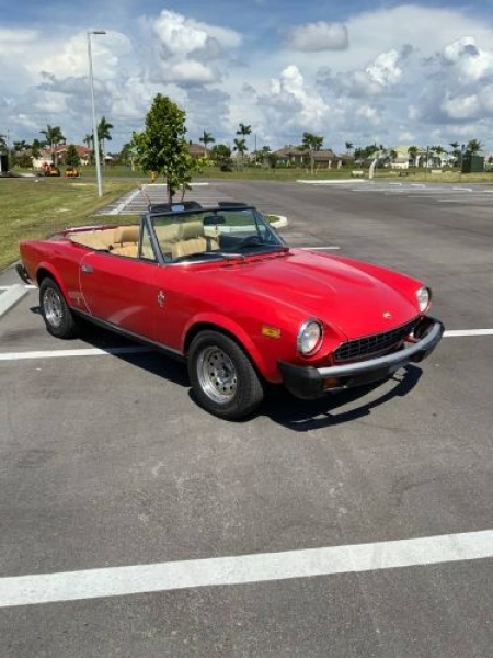 1979 Fiat 124 Spider for sale in Michigan (ID-125275) 1979 Fiat 124 Spider for sale in Michigan (ID-125275)
