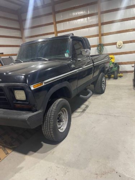 1979 Ford F250 for sale in Michigan (ID-122392) 1979 Ford F250 for sale in Michigan (ID-122392)