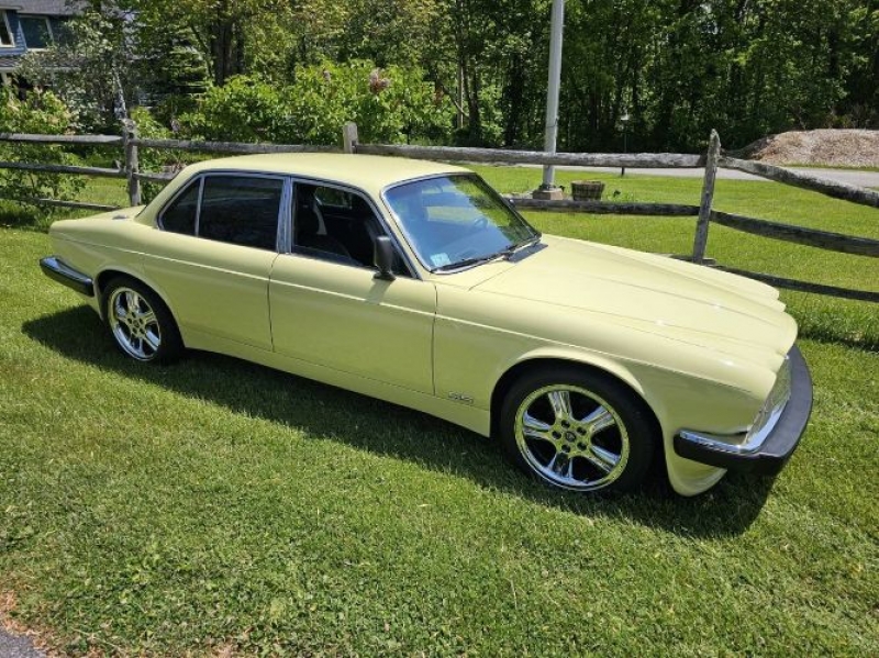 1979 Jaguar XJ for sale in Michigan (ID-117363) 1979 Jaguar XJ for sale in Michigan (ID-117363)